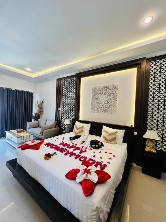 Deluxe King Suite — Kelingking Mesari Villa and Spa